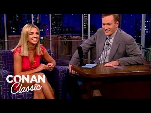 Britney Spears On Fans Visiting Her Childhood Home - "Late Night With Conan O'Brien"