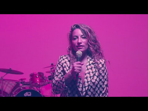 Giga Awards - Anita Tijoux / 1977