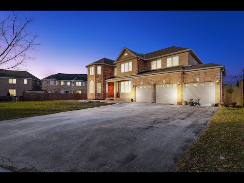 Large 5 Bedroom Brampton Home | 13 Richland Crescent, Brampton Ontario | Paul Braich