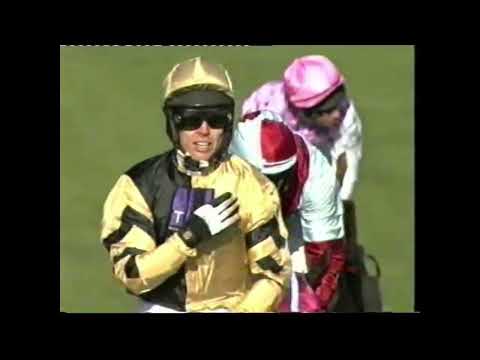 2005 Ladbrokes World Hurdle - Cheltenham Festival