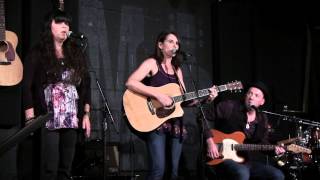 Nicole Gordon - Praying on What goes down, must come up - Live at McCabe's