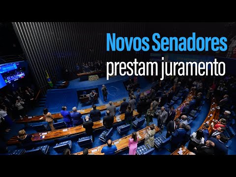 Otto Alencar lê juramento de posse dos novos senadores