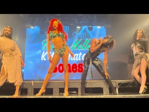 KiKi SNATCH • DOSA CAT • CARA MELLE • BONES - #Catwoman Talia al Ghul #PoisonIvy Enchantress