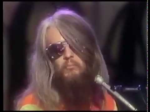 LEON RUSSELL & FRIENDS - GIRL FROM THE NORTH COUNTRY