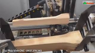 Máy Tiện CNC Làm Chân Ghế Siêu Nhanh, Nạp Phôi Tự Động Woodmaster, chuyên trị sản phẩm khó