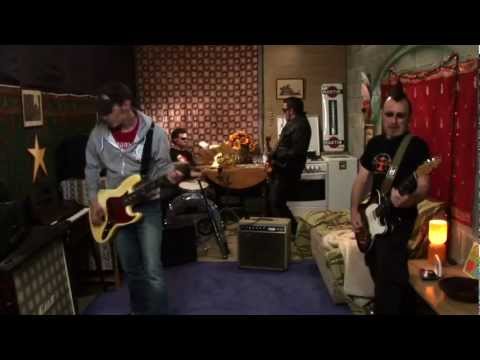 Raoul Petite Feat. Didier Super - Y'en a marre (Official Music Video)