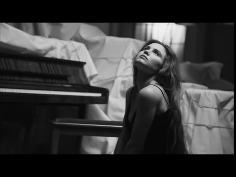 Claire Delić - Coincidir (Video Oficial)