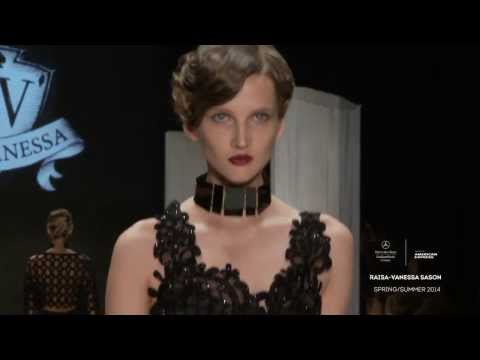 RAISA    VANESSA SASON  MERCEDES BENZ FASHION WEEK ISTANBUL RUNWAY VIDEO