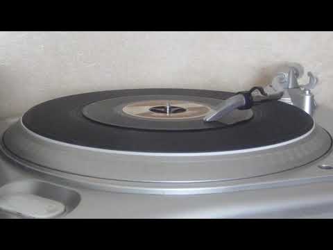 Smokey Robinson & The Miracles - Mickey's Monkey ( Motown Yesteryear ).