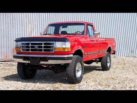 83,000 Mile 1993 Ford F-350 XLT 7.3L IDI Banks Turbo ZF5 4x4 Walk-around and Test Drive
