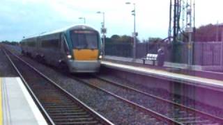 preview picture of video 'Waterford Plunkett - Dublin Heuston,22000 class,passing Hazelhatch & Celbridge'