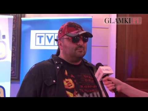 ADAM ASANOV z zespołu Piersi specjalnie dla Glamki.pl o nominacji, muzyce bałkańskiej i nowej płycie