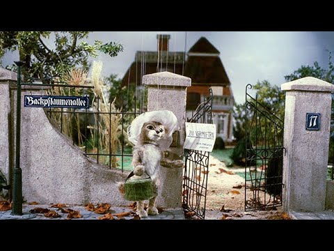 Katze mit Hut Folge 1 - Backpflaumenallee 17