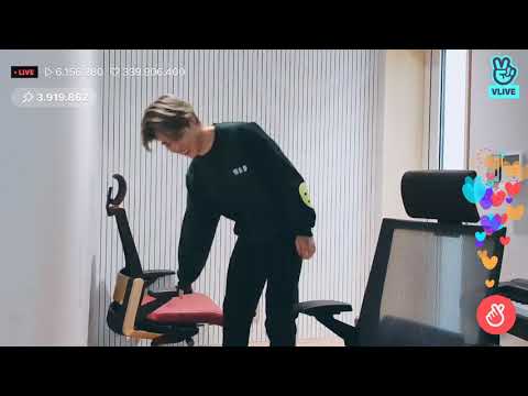 BTS Jimin back from the toilet