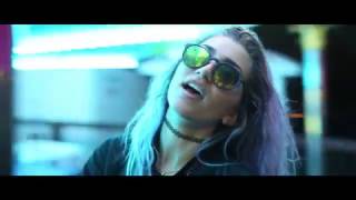 "It's A Vibe" 2 Chainz - (Nicolina Remix)