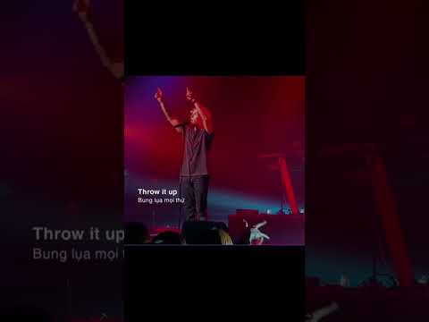 #lyrics #xuhuong #lovemusic #shorts #live #cutvideo #music #fyp #ytshorts #young