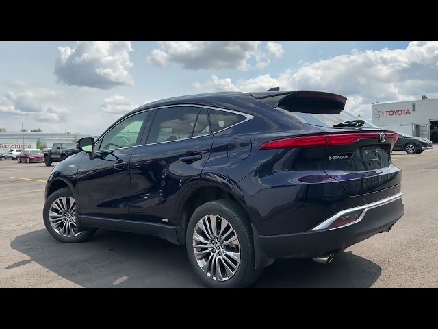 2021 Toyota Venza XLE AWD for sale in Cars & Trucks in Calgary
