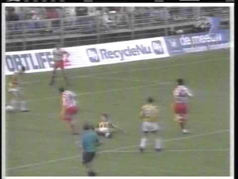 1994 (August 28) Vitesse 2 -PSV Eindhoven 4 (Dutch Eredivisie) (Re- Upload)