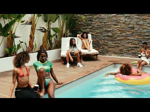 Cintia - SUMMERTIME (Official Video)