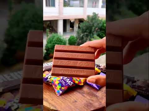 KitKat Choclate 🍫🍭💓😻🍦🍭🥳#shorts #trending #youtubeshorts #viral #kitkat #chocolate #hack#kids#shorts
