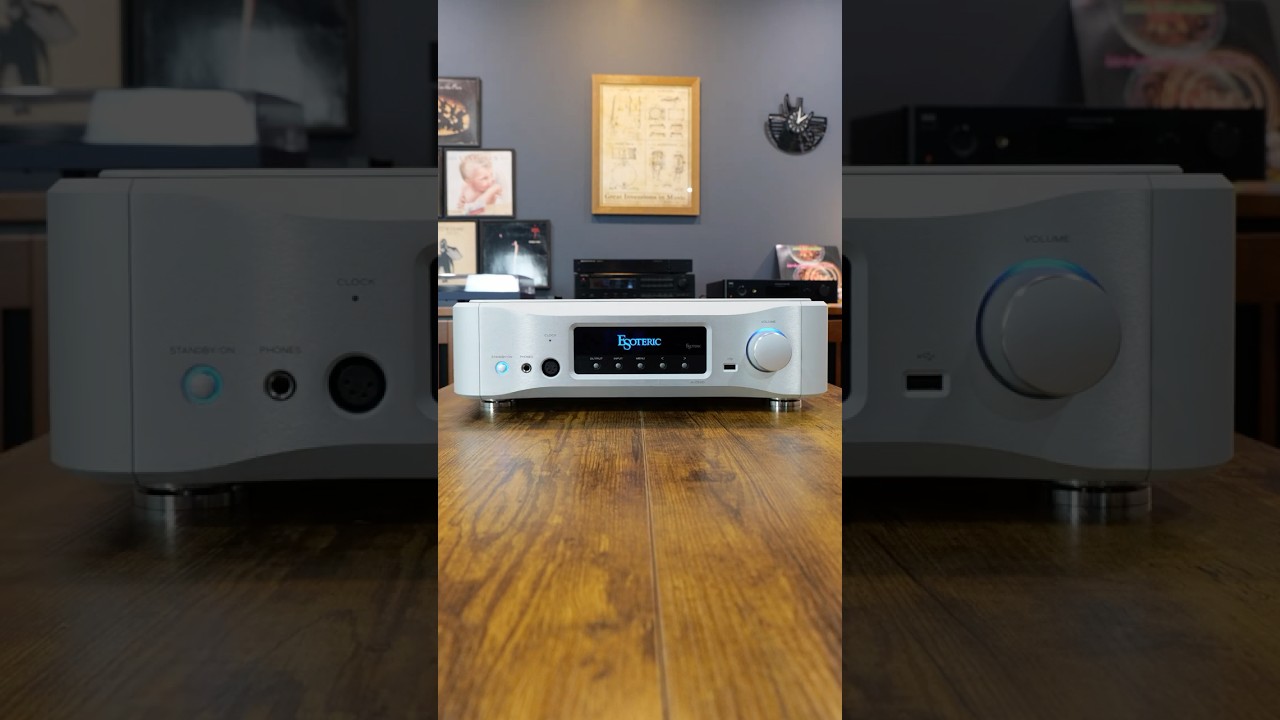 Esoteric N-05XD Network DAC / Stereo Pre-amplifier #unboxing