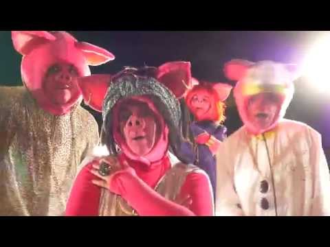 Kolme Pientä Porsasta Musiikkivideo