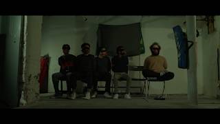 Download lagu Crossing (Short Film) mp3