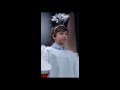 Judd Wears A Silver Tinsel Halo Headband Bach S Orchestral Suite 3 Air