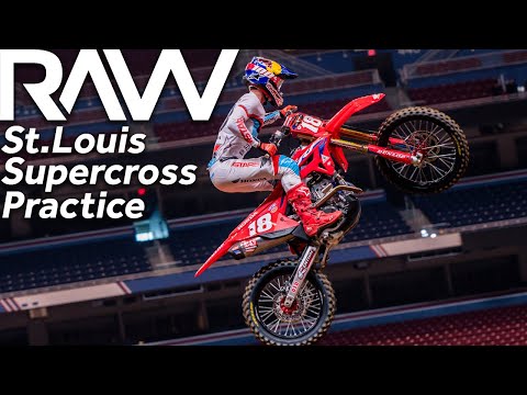 St. Louis Supercross Practice RAW - Motocross Action Magazine