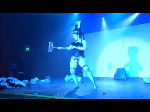 Dee Dee Perks in SLEDGEHAMMER - CA Burlypicks 2018