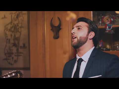 438. Steven Hoerter 15 minutes de cantique magnifique.