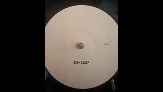 Courtney Grey - Here I Am (Club Mix)