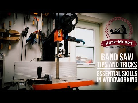 Essential Woodworking Skills - The Bandsaw