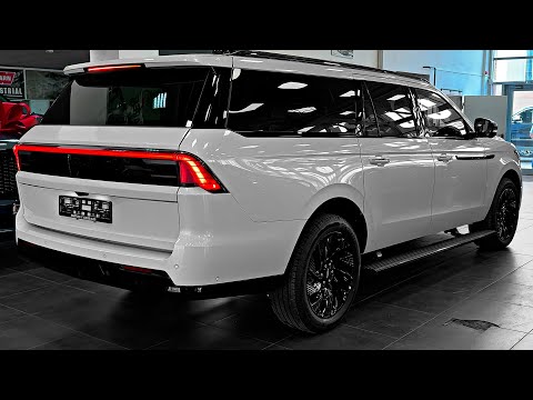 2025 Lincoln Navigator - King Extra-Large SUV!