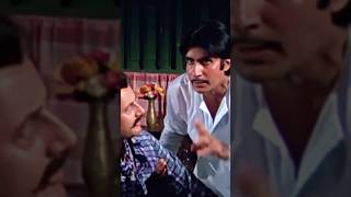 Download lagu Rekha & Amitabh's Wedding Night 😍 Rekha Amitabh Evergreen Chemistry #youtubeshorts #trending #shorts mp3