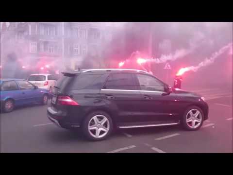 A Varsói Felkelésre emlékeztek a Pogon Szczecin szurkolói 2016.08.01.