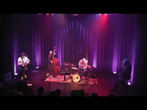 Comes Sunday - Peter Hermesdorf, Mimi Verderame, Werner Lauscher, Bart Oostindie