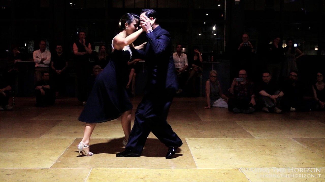 Video thumbnail for Fausto Carpino y Stephanie Fesneau | IL FORTINO - Turin (2-5)