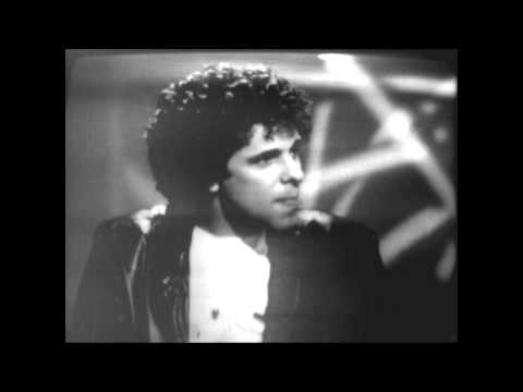 1950s B&W kinescope film look to a 1980s colour TV show