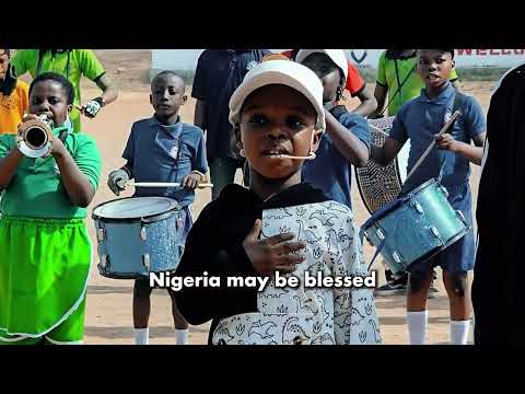 New national anthem - Nigeria we hail thee by Shine Obiblo (4yrs old) live at an Inter-House sports