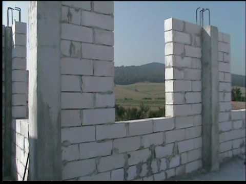 Stana de Mures, jud ALBA, Romania. Building work on 17.07.2010