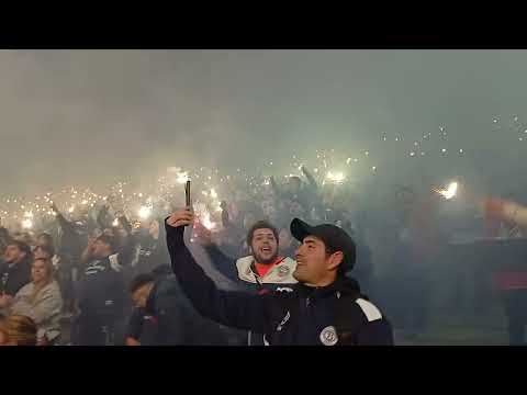 "Gran recibimiento Los Caudillos del Parque vs Boca" Barra: Los Caudillos del Parque &bull; Club: Independiente Rivadavia