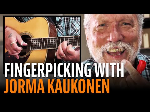 Jorma Kaukonen gives Dan Erlewine a fingerpicking lesson