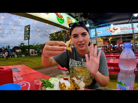 FIRST Impressions of YOGYAKARTA, Indonesia 🇮🇩