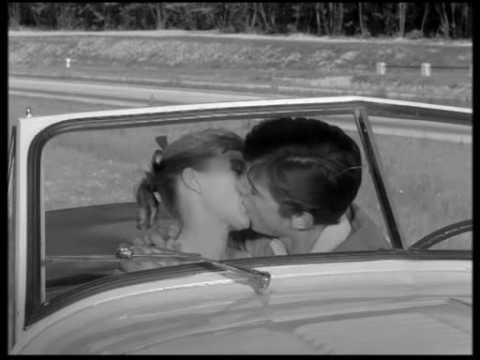 Quand LA Femme Sen Mele 1957 Alain Delon