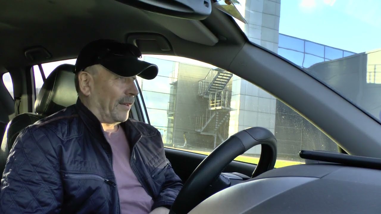 Уроки Вождения у реки Охта , где отравлена рыба.