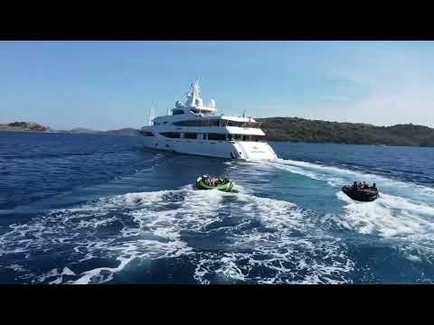 BEST SUPER YACHT SEASON YET!!!  How I made $32000 in 90 days as a crew member