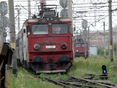 A1765 Iasi - TImisoara Nord  pleaca din Statia Suceava Nord