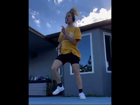 SALLY’S SHUFFLES | Blacklight - GRAZZE, Deeparture, Dan Soleil | SHUFFLING | AMAZING DANCE | EDM