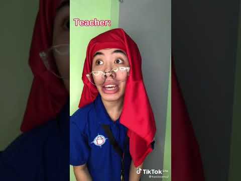 Happy birthday chloe nasa bar yata si rowena haha